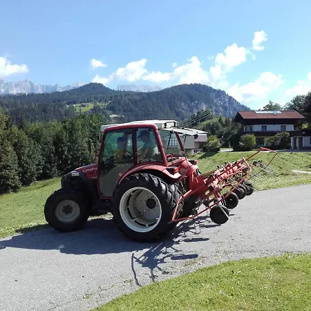 Baby- Und Kinderbauernhof Montaning Forstau  Exterior photo